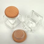 Kořenka skleněná malá s dřevěným uzávěrem