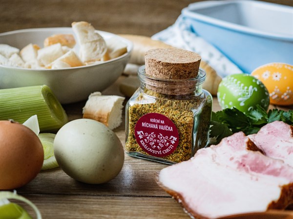 Velikonoční nádivka