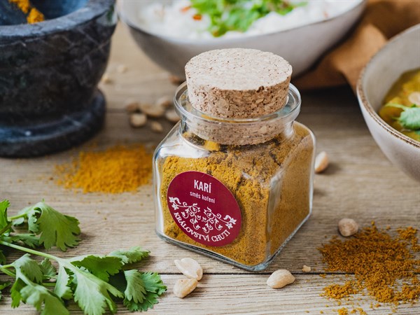 Tip #24: Vytvořte si vlastní karí koření