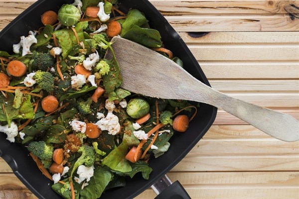 Kouřová chuť bez masa: Vegetariánské a veganské tipy